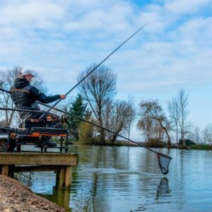 WIN a Guru Aventus Zero 900 16m Pole Package