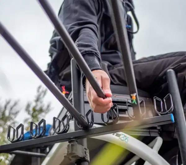 Preston Offbox Extending Gripper Roost – AUTO DRAW